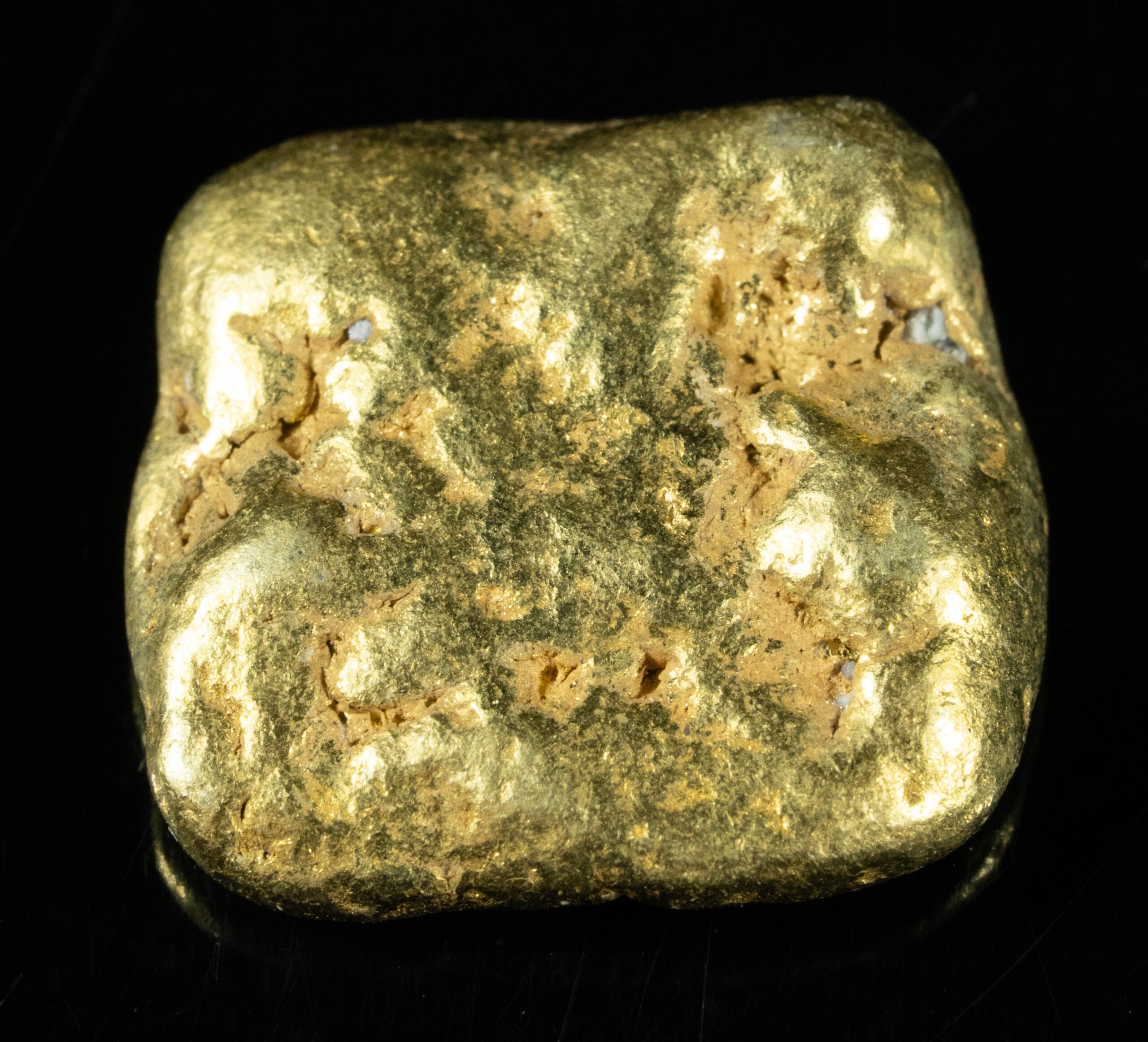 DSC09719.jpg #362 Alaskan BC Natural Gold Nugget 9.88 Grams Genuine - Image 1