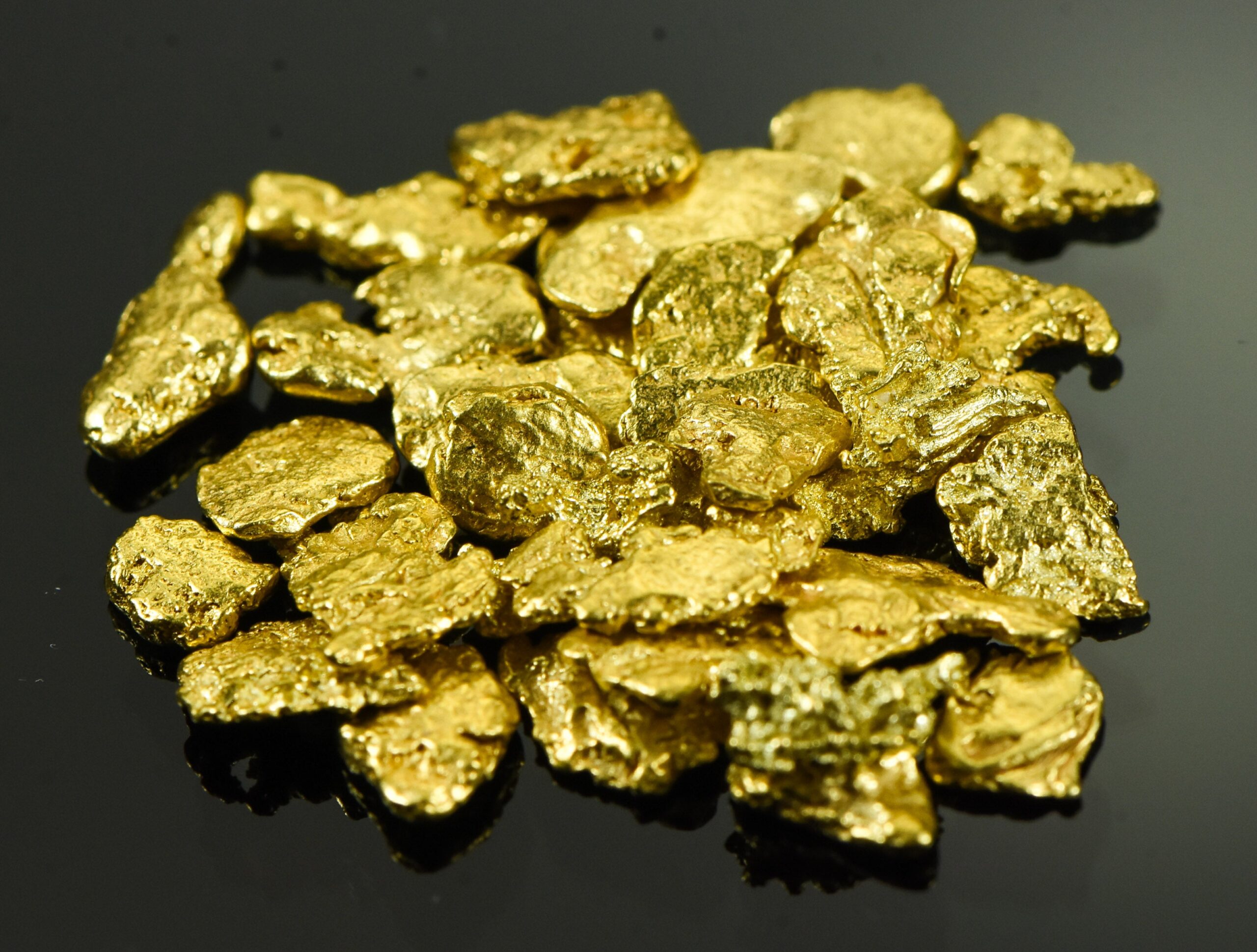 NBG_0466.jpg Alaskan Yukon BC Gold Rush Nuggets #6 Mesh 10 GRAMS OF CLEAN GOLD FLAKES - Image 1