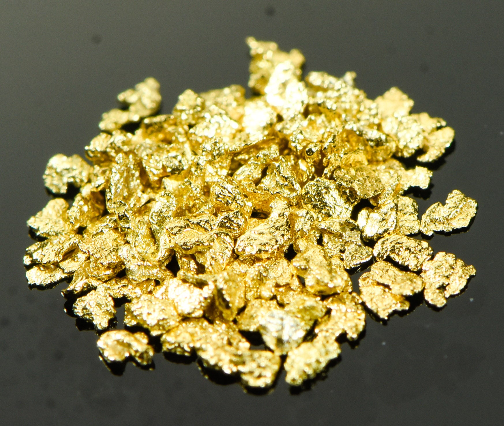 NBG_2801_f22bb993-8f12-4a93-aaef-31a3270e8e71.jpg Alaskan Yukon Gold Rush Nuggets #20 Mesh . 5 GRAMS 1/2 GRAM - Image 1