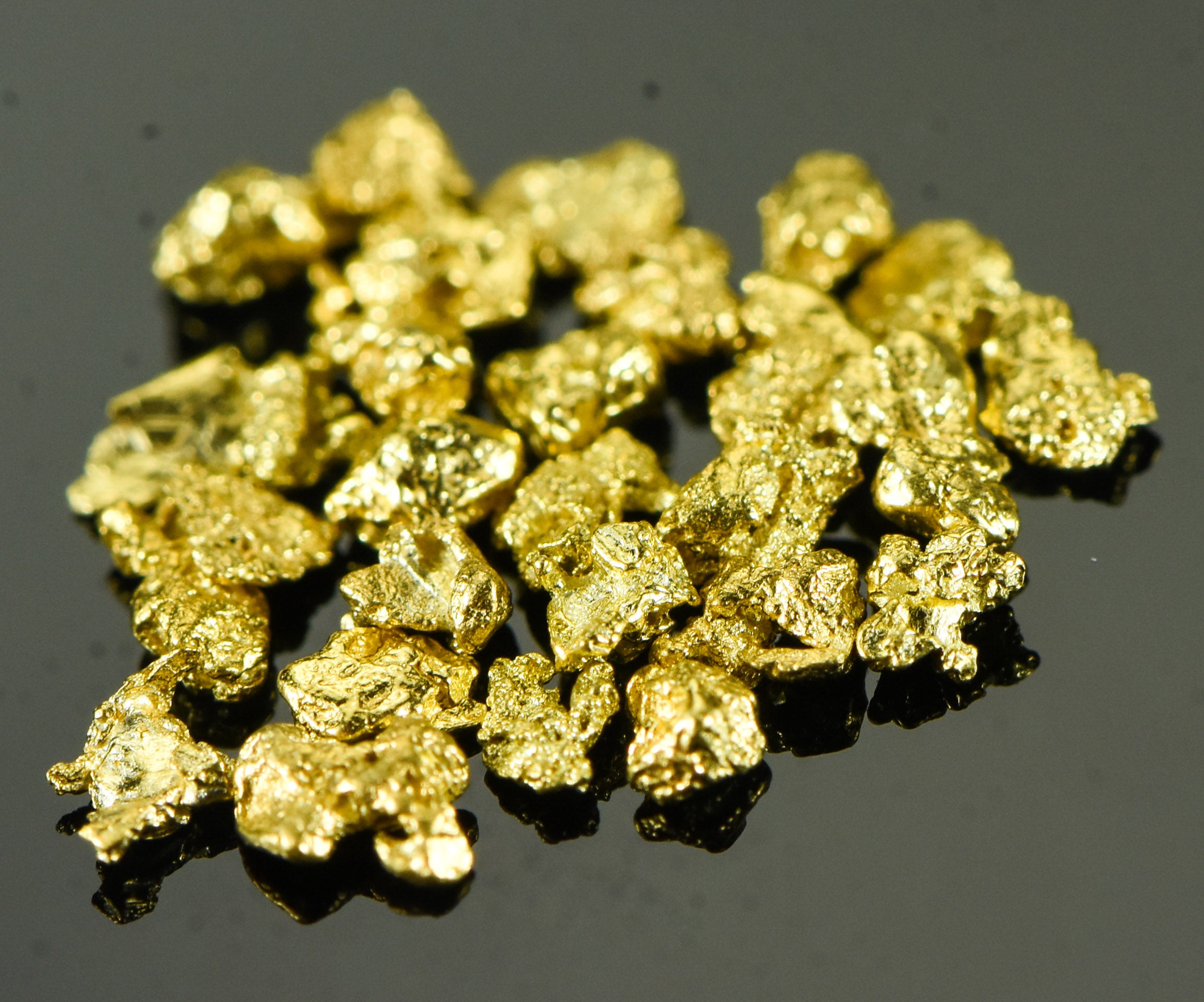 NBG_9336.jpg Alaskan Yukon Gold Rush Nuggets 12 Mesh 1 Gram of Fines - Image 1